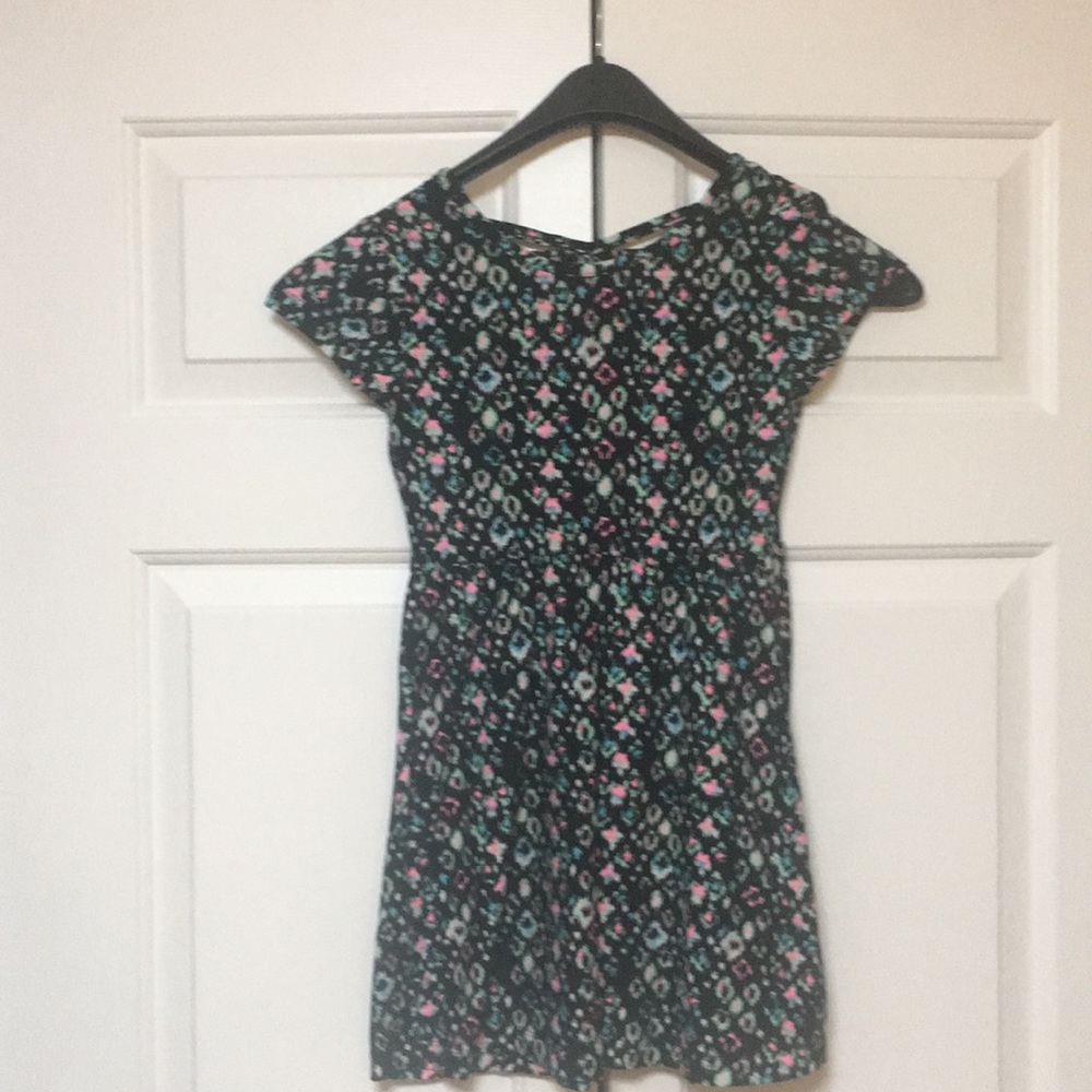 Girls dress